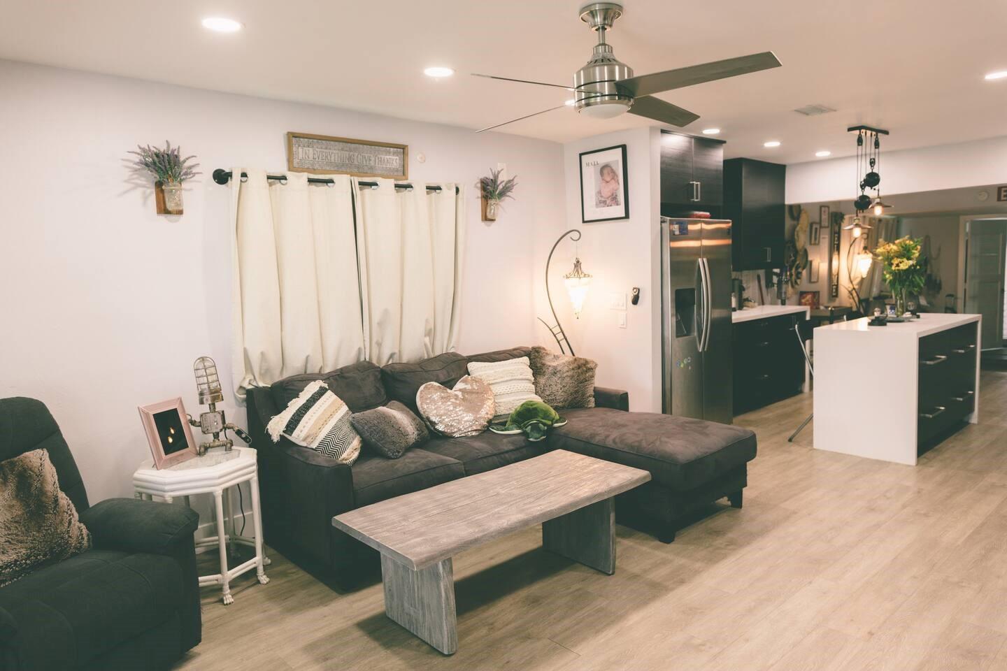 Sitting Room at Entrance