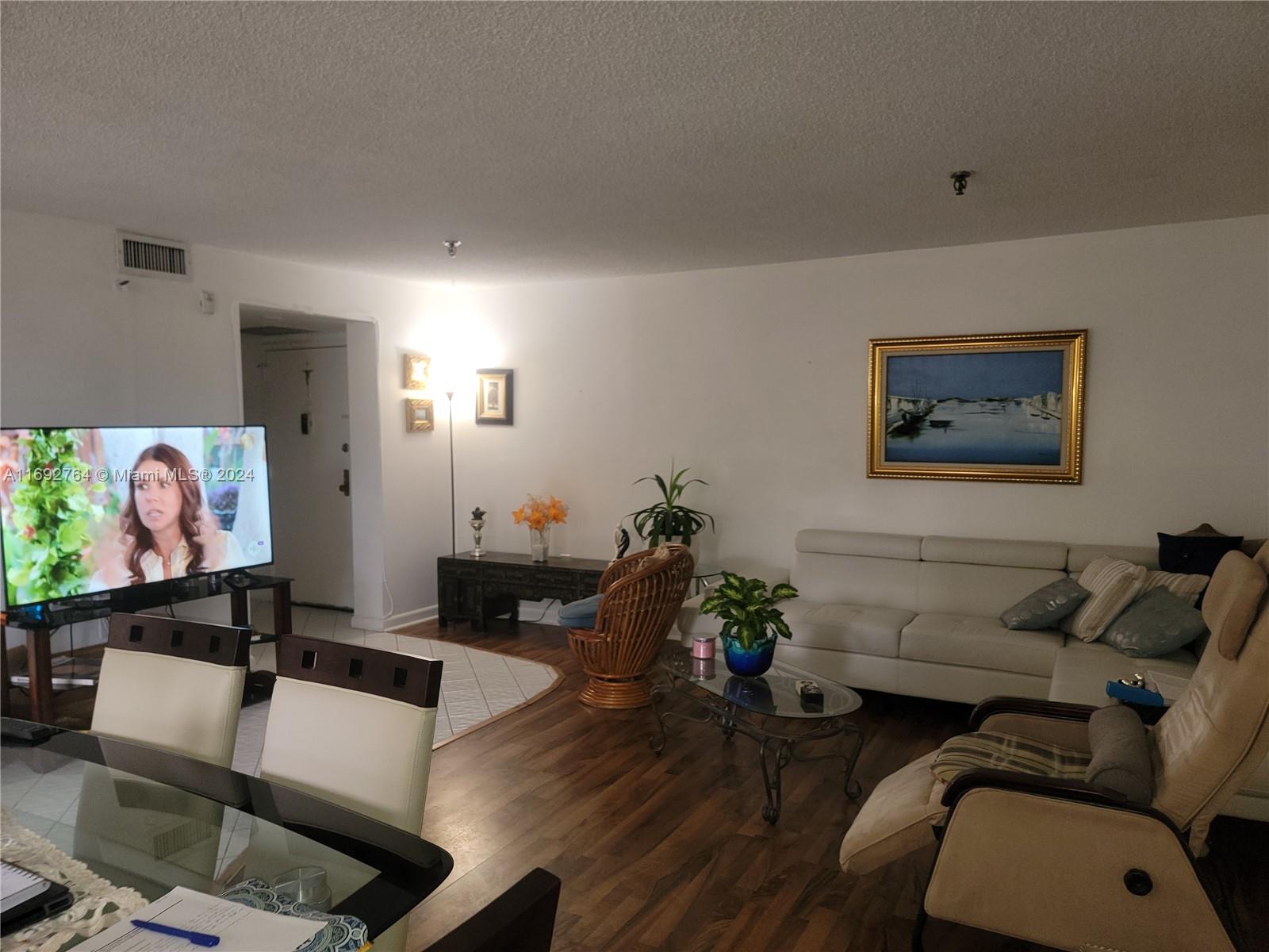 Homes for sale in Miami, FL | 671 Ne 195 St #122-E, Miami, FL 33179 | MLS# A11692764