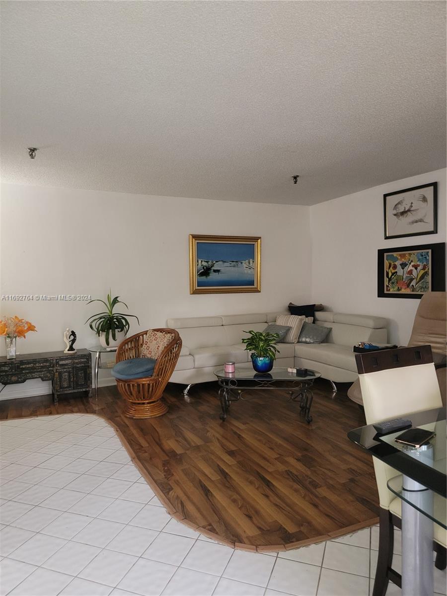 Homes for sale in Miami, FL | 671 Ne 195 St #122-E, Miami, FL 33179 | MLS# A11692764