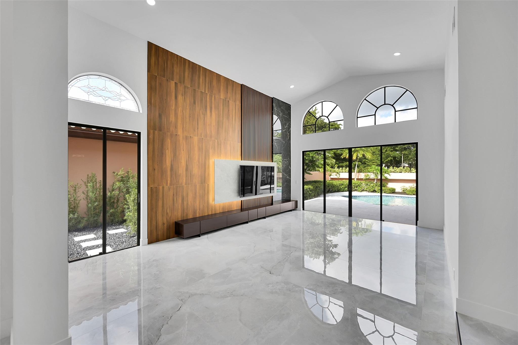 6488 Via Rosa Boca Raton FL 33433 | F10471704