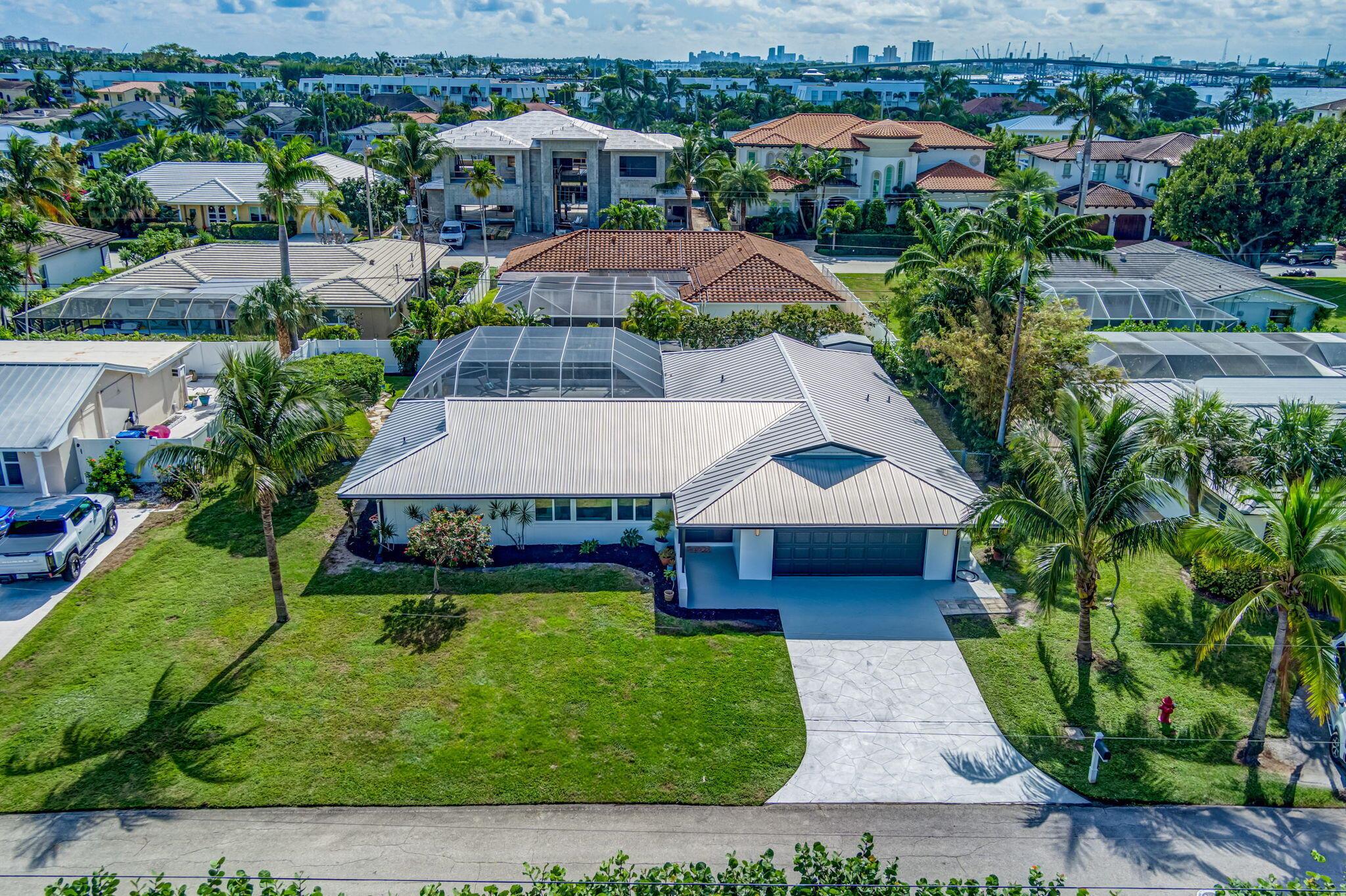1081 Bimini Lane Singer Island FL 33404 | R11037597