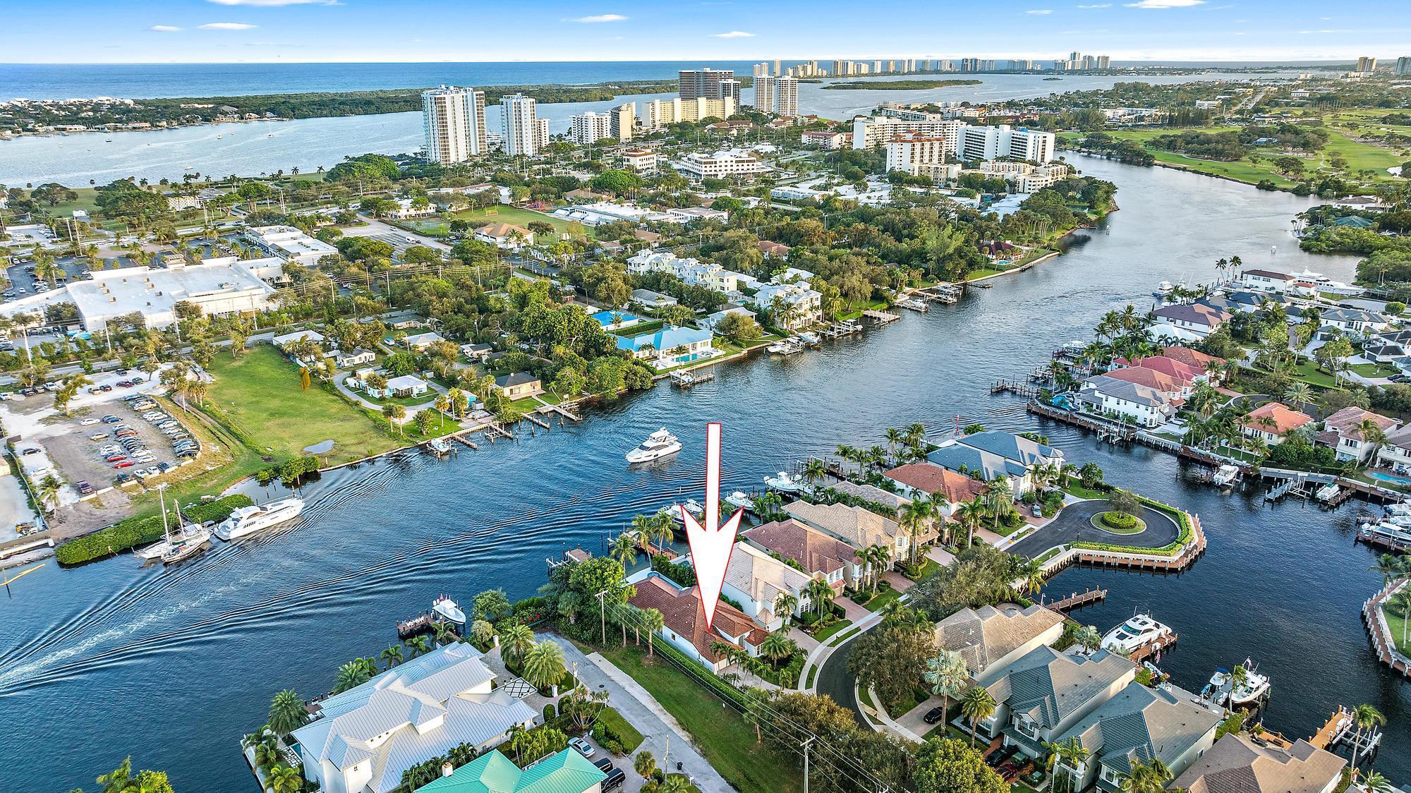 714 Sandy Point Lane North Palm Beach FL 33410 | R11037697