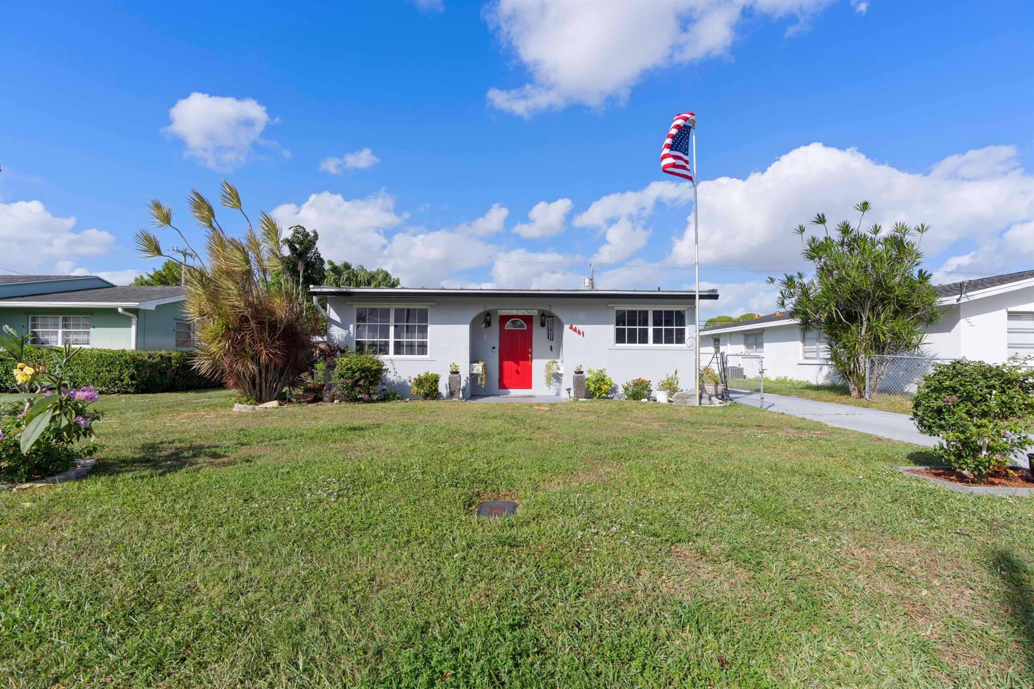4461 Forest Lane, Palm Springs, FL 33406, 2 Bedrooms , 1 Bathroom ,Single Family Residence,Sold,R11037770, Horizon Palm Realty Group
