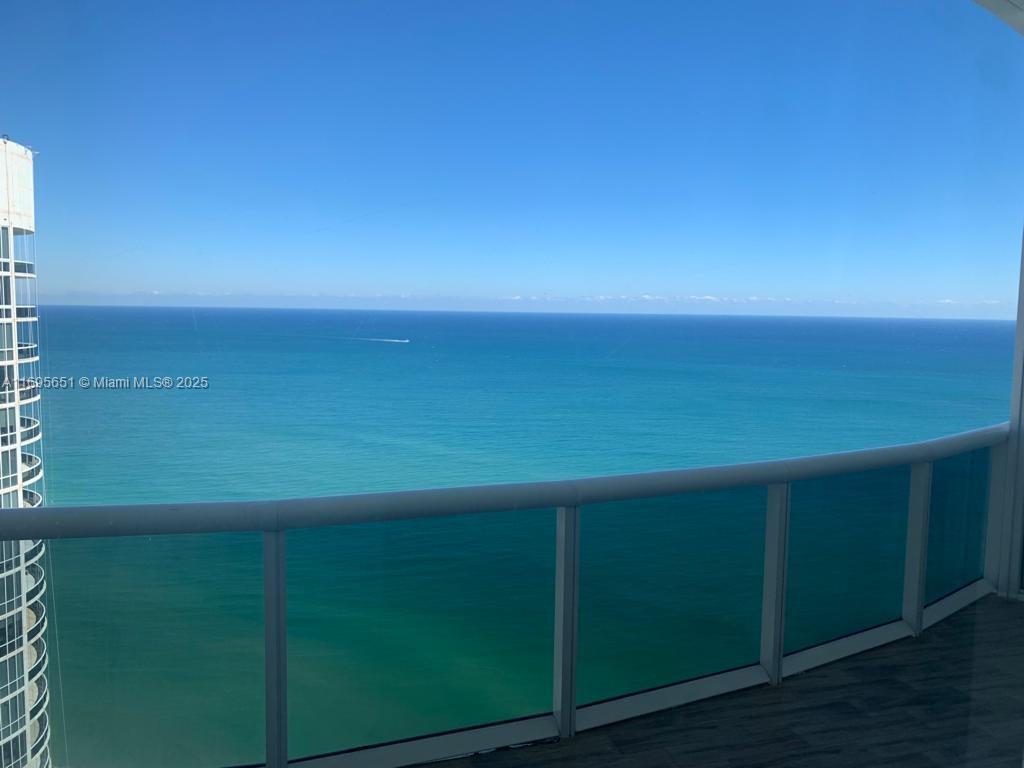 Condo for Sale in Sunny Isles Beach, FL