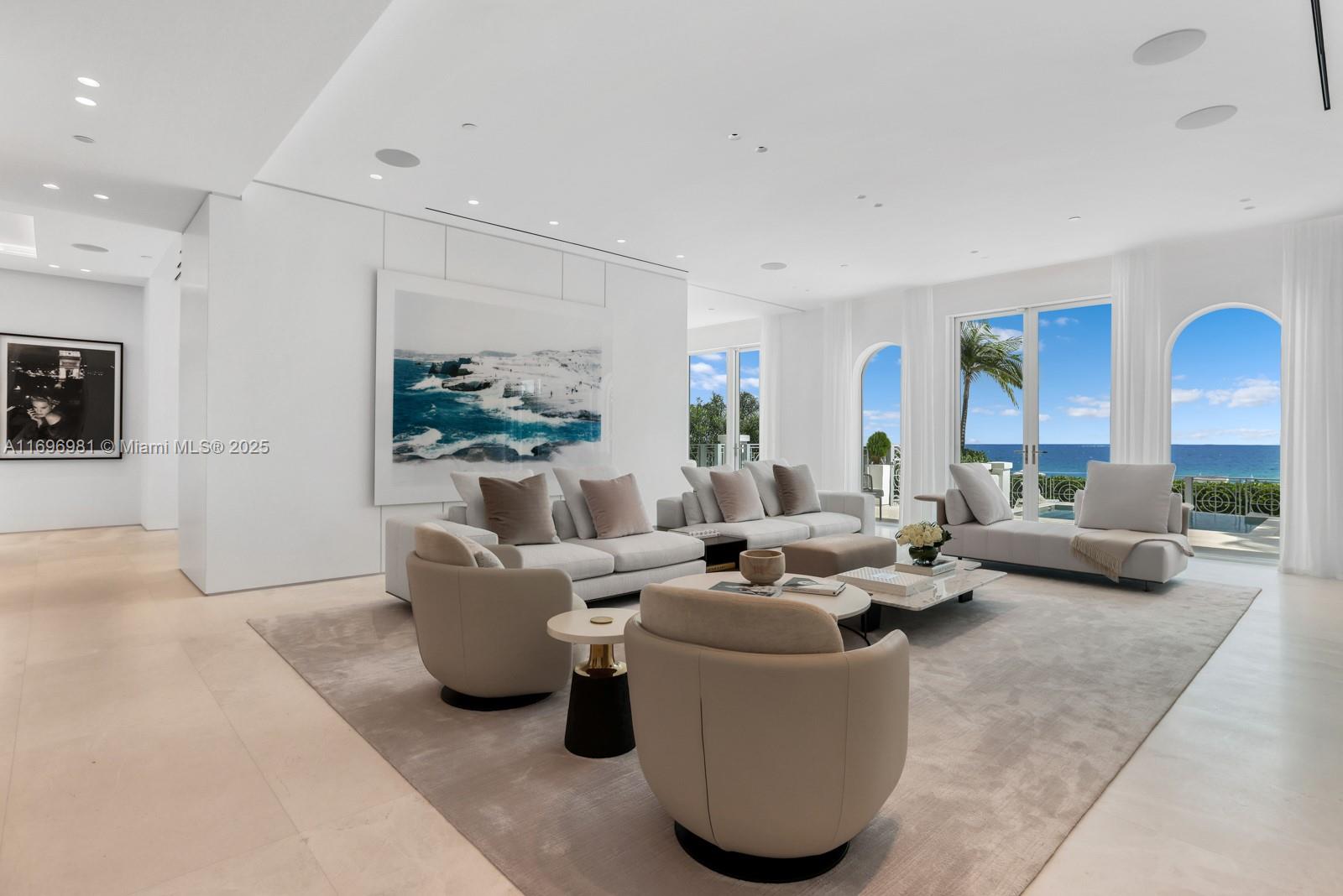 Condo for Sale in Miami Beach, FL