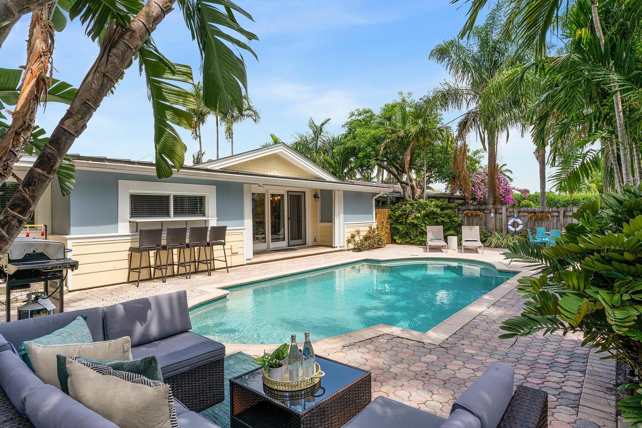 2751 18th St Pompano Beach FL 33062 | F10472685