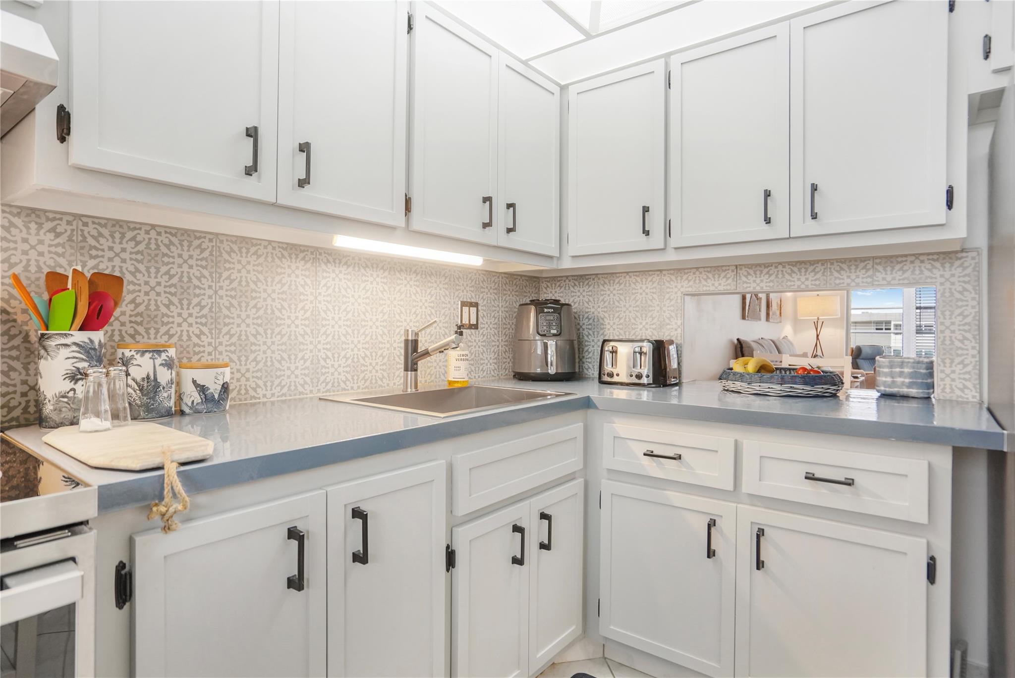 Homes for sale in Lauderdale Lakes, FL | 3051 Nw 46Th Ave #407, Lauderdale Lakes, FL 33313 | MLS# F10472921