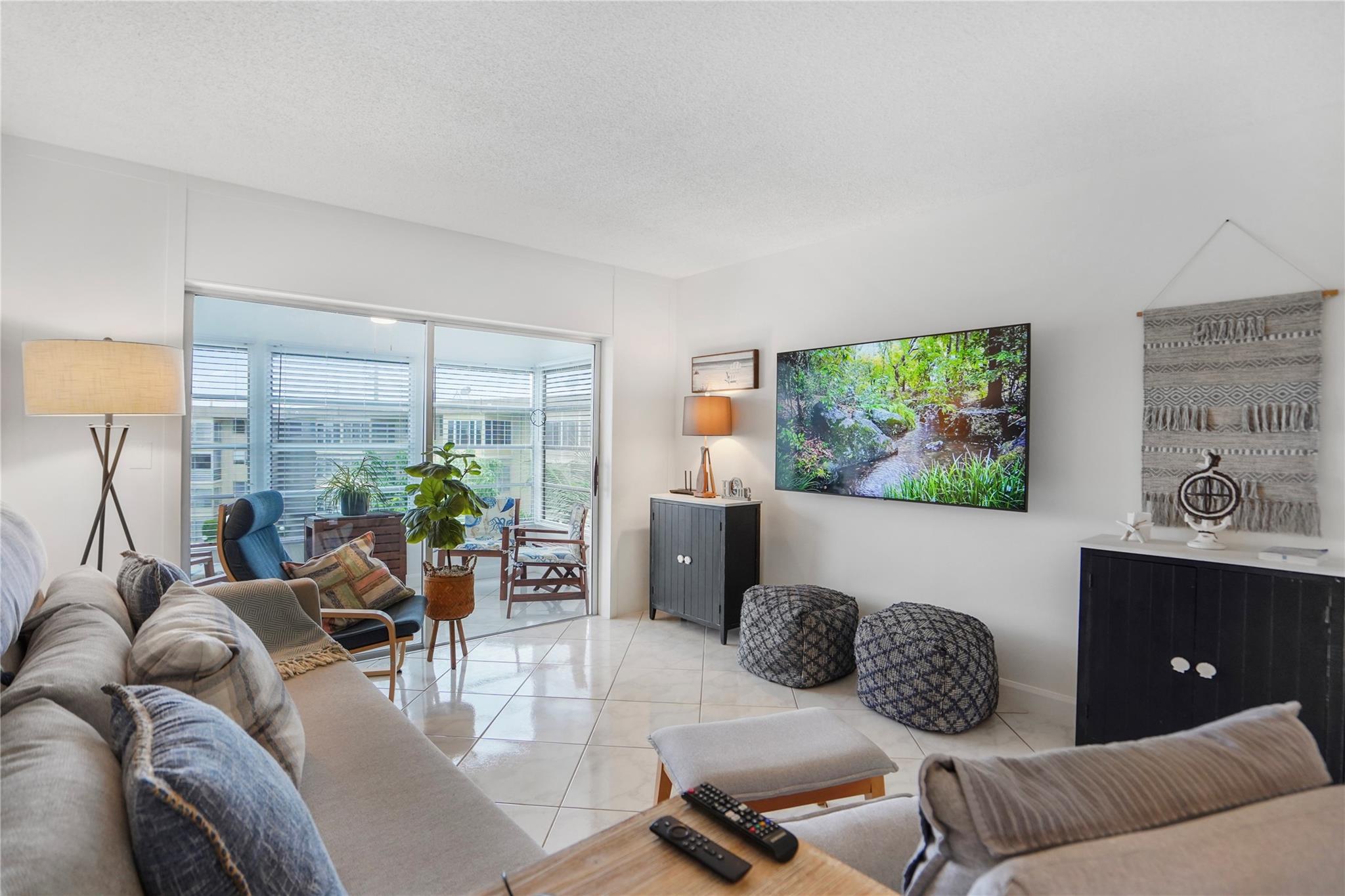 Homes for sale in Lauderdale Lakes, FL | 3051 Nw 46Th Ave #407, Lauderdale Lakes, FL 33313 | MLS# F10472921