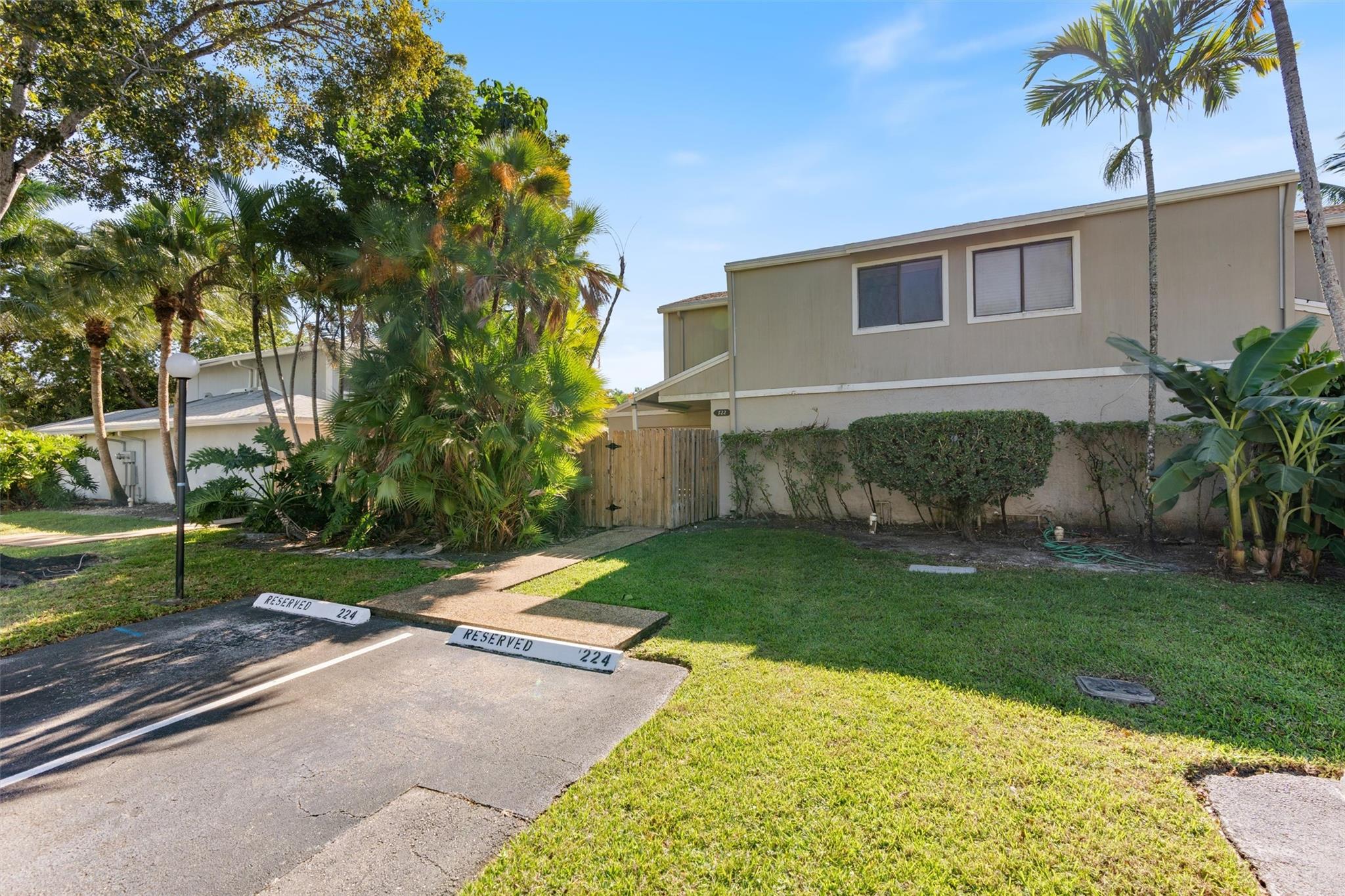 Homes for sale in Plantation, FL | 722 Nw 132nd Ter #722, Plantation, FL 33325 | MLS# F10473293