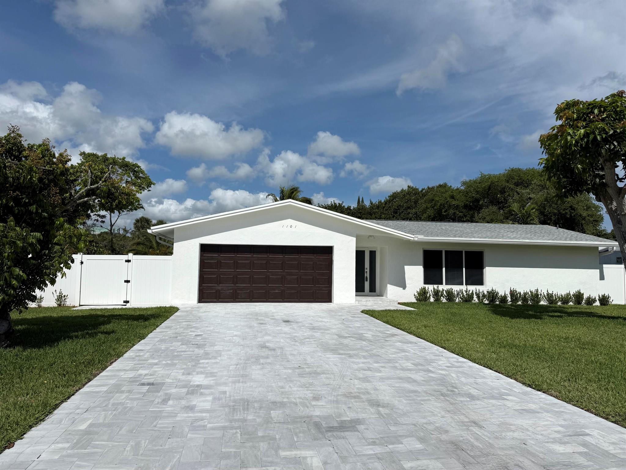 1101 Nw 5th Avenue Boca Raton FL 33432 | R11040934