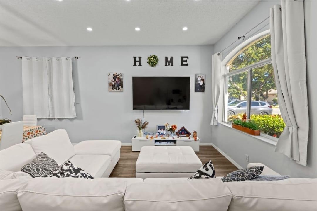 Homes for sale in Coconut Creek, FL | 4647 Waycross Dr, Coconut Creek, FL 33073 | MLS# F10473878