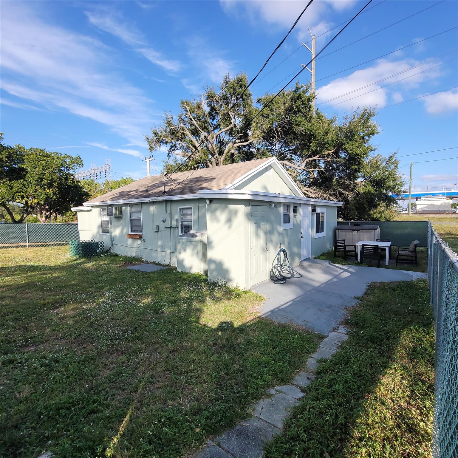 407 Nw 3rd Pl Dania Beach FL 33004 | F10473957