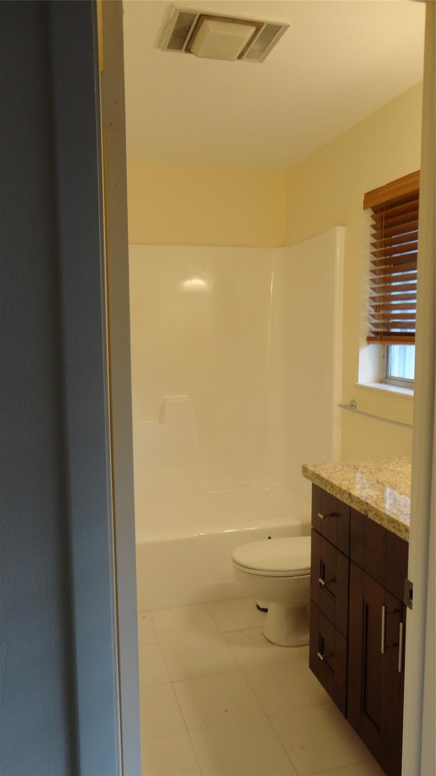 Homes for sale in Fort Lauderdale, FL | 1215 Ne 18Th Ave, Fort Lauderdale, FL 33304 | MLS# F10473166