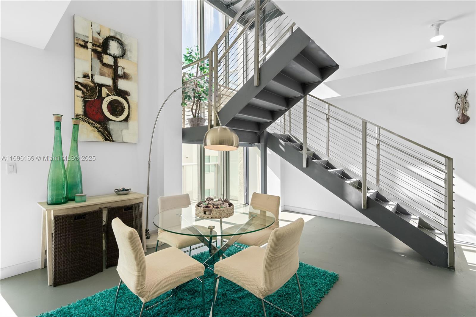 Condo for Sale in Miami Beach, FL