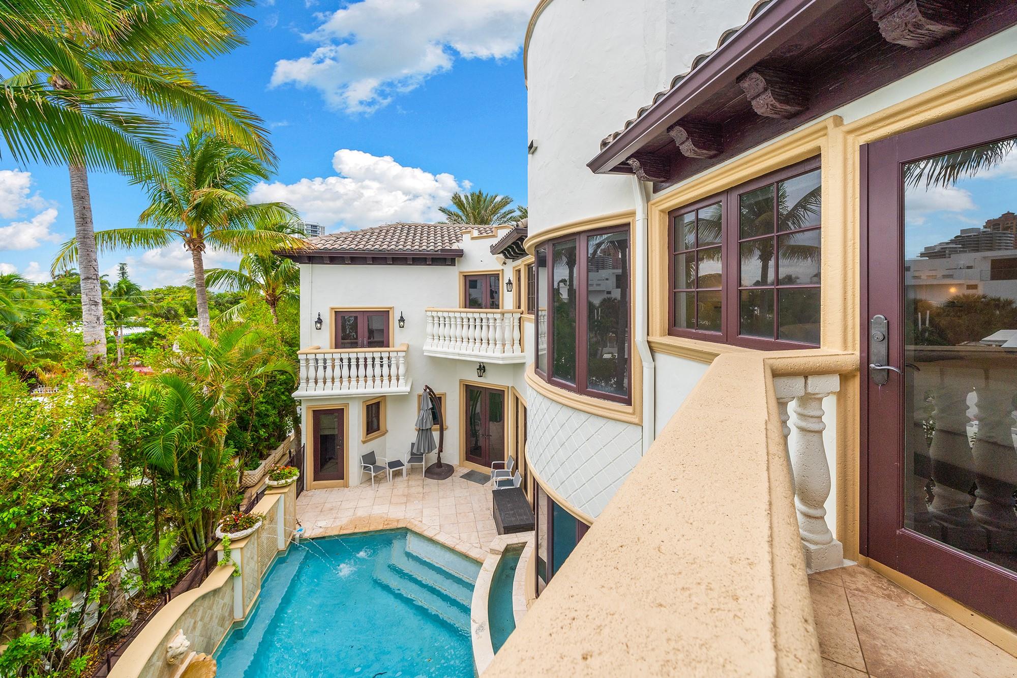 Lauderdale Beach 4-2 B