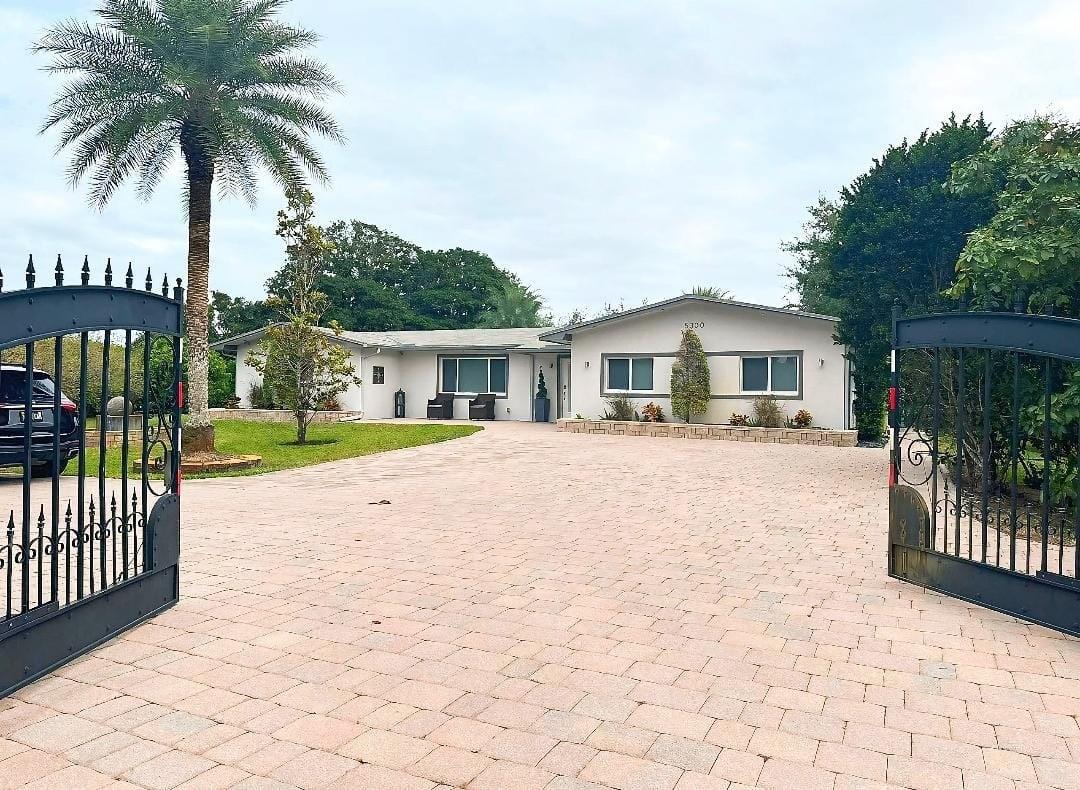 5300 Sw 163rd Ave Southwest Ranches FL 33331 | F10474270