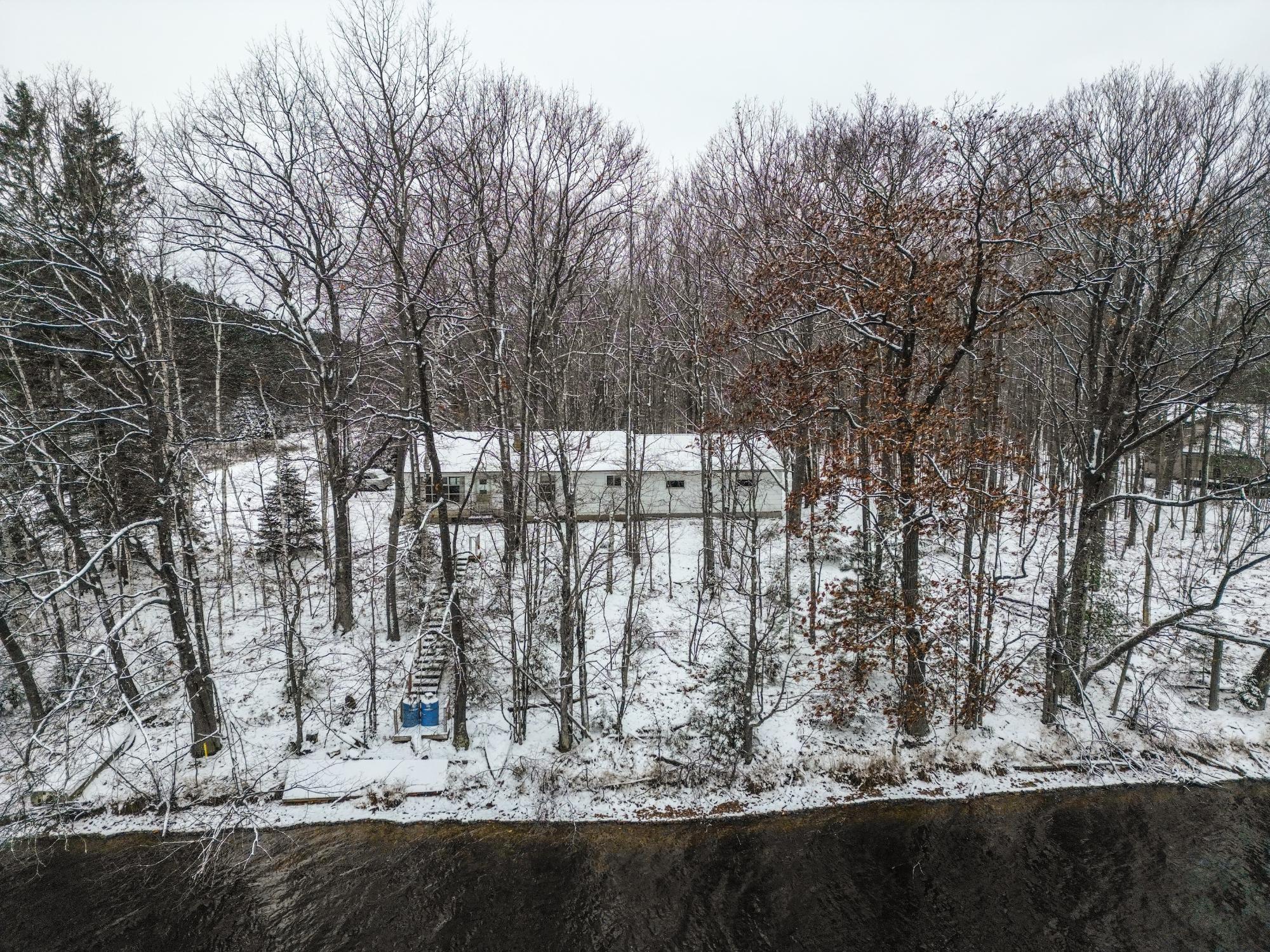 Emma Lake Property 6674 Holly Dr Photo 1