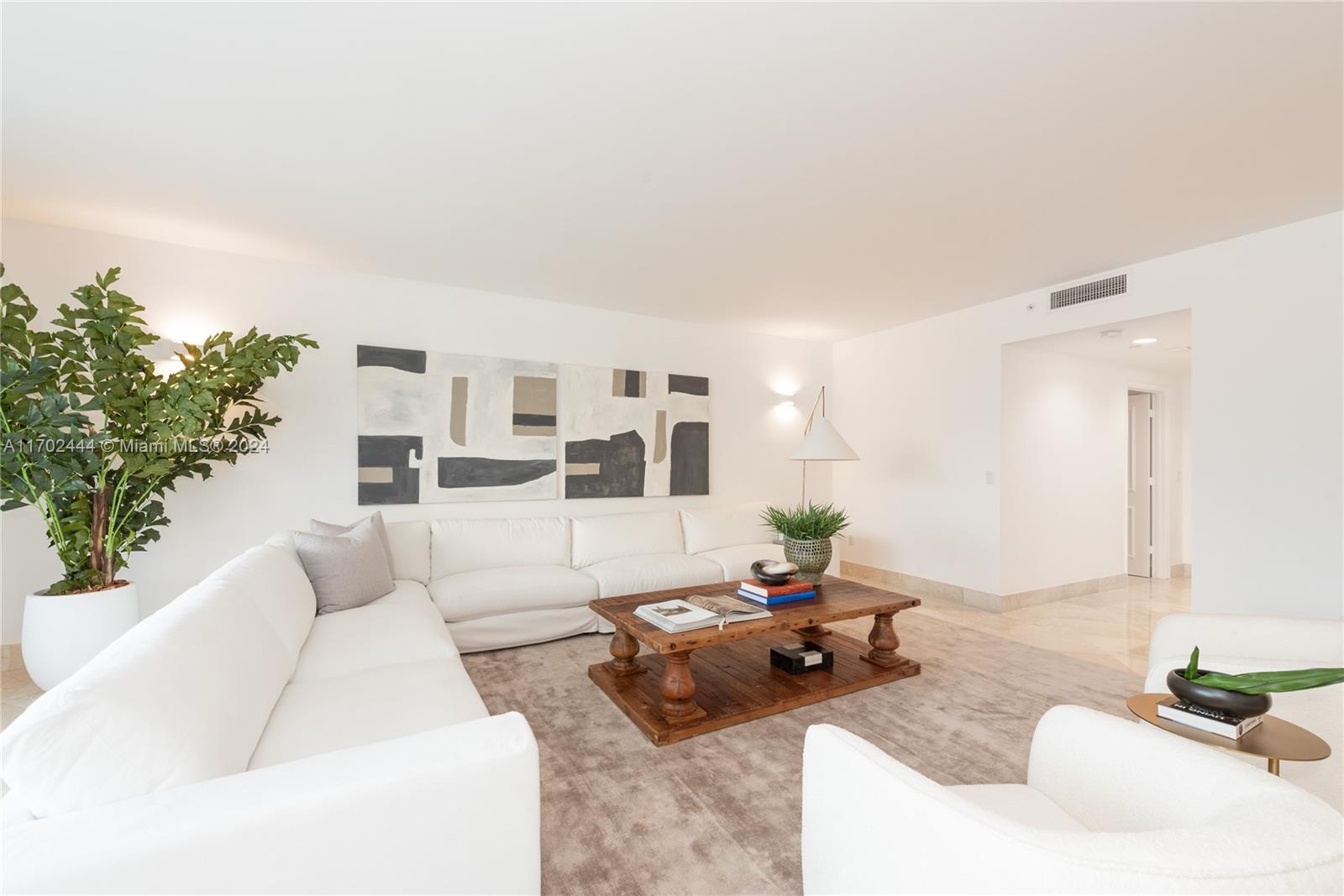 785 Crandon Blvd #205/305, Key Biscayne FL 33149
