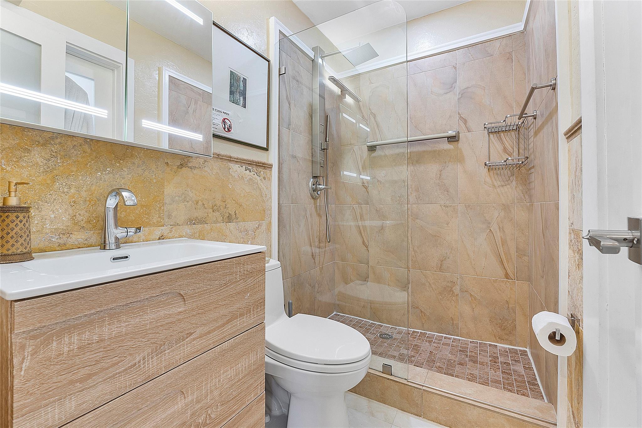 Guest Suite Bathroom