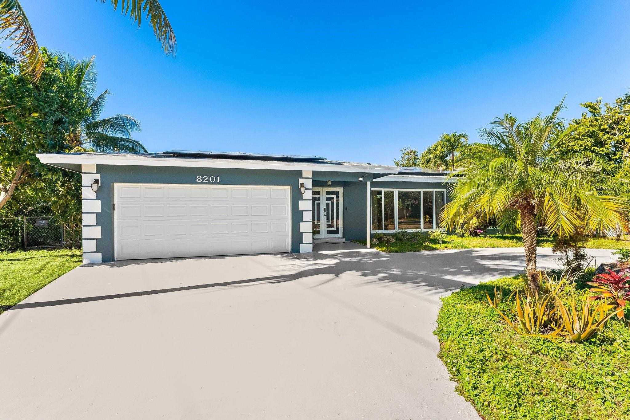 8201 Nw 73rd Ave Tamarac FL 33321 | F10474680