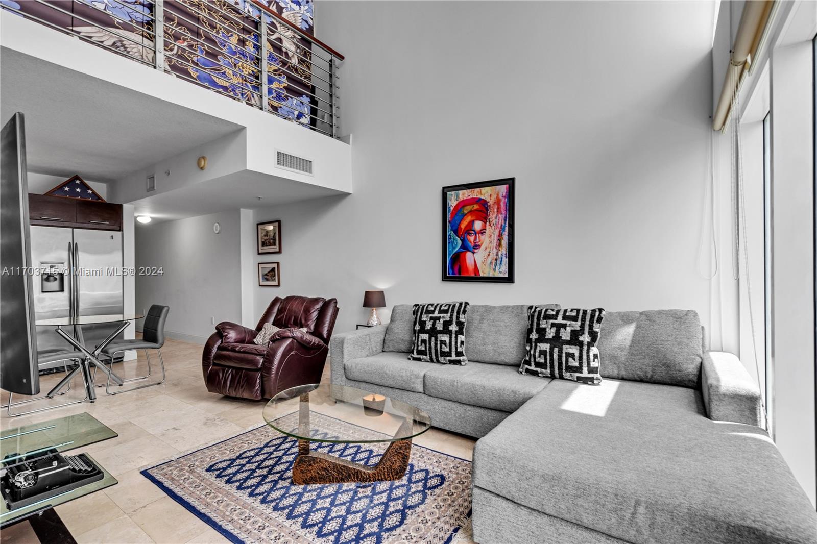 Apartamento à Venda em Miami, FL