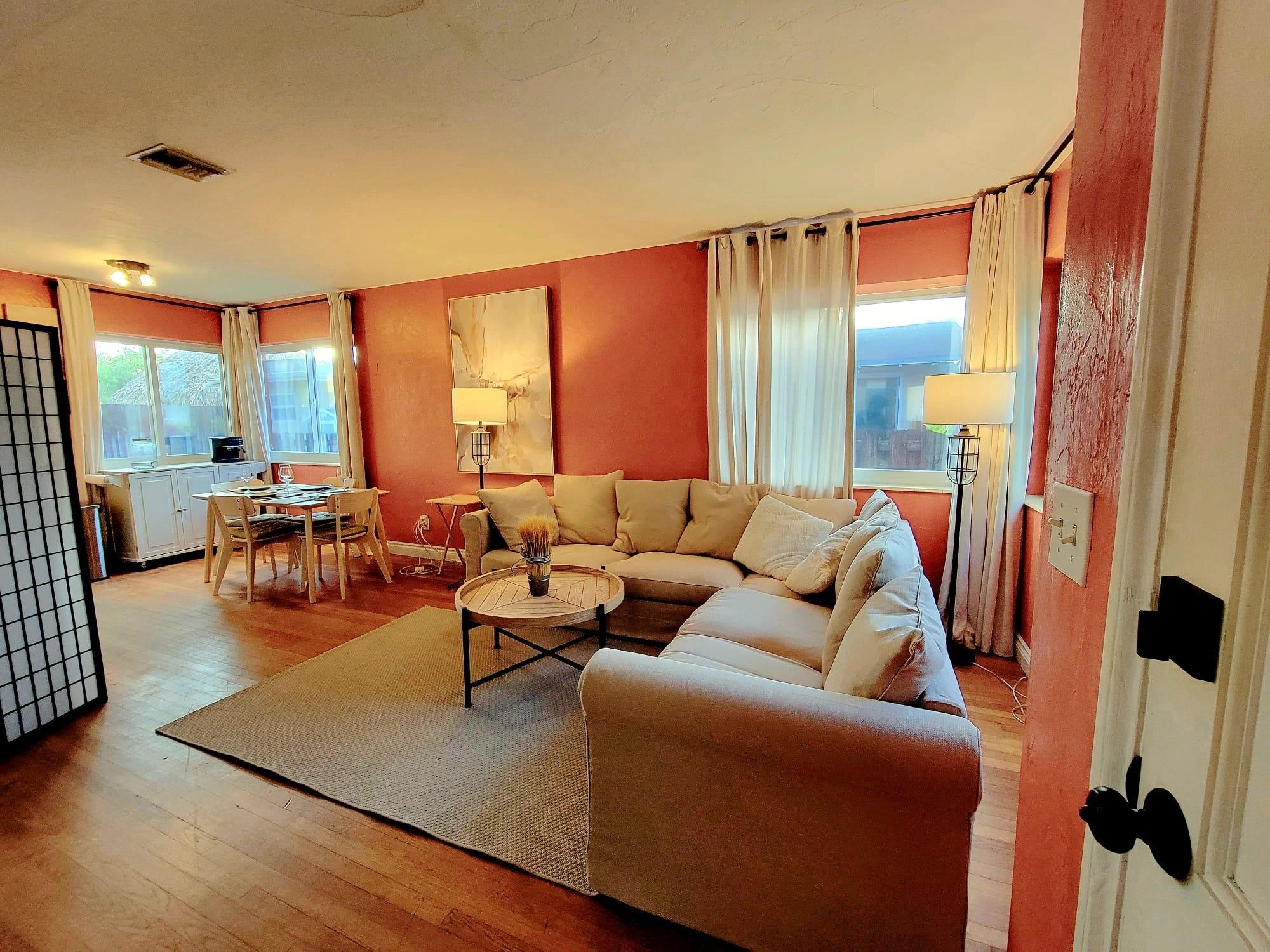 1720 Fletcher St Hollywood FL 33020 | F10475047