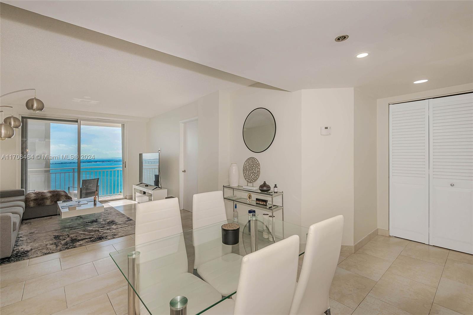 770 Claughton Island Dr #1914, Miami FL 33131