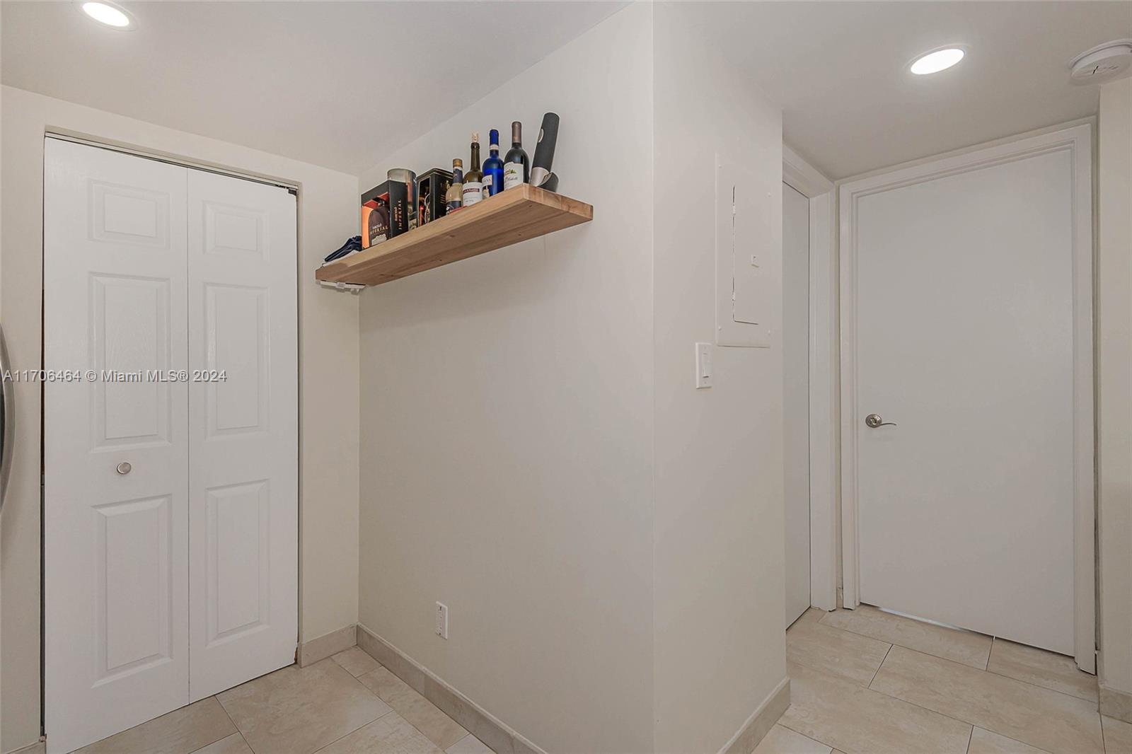 770 Claughton Island Dr #1914, Miami FL 33131