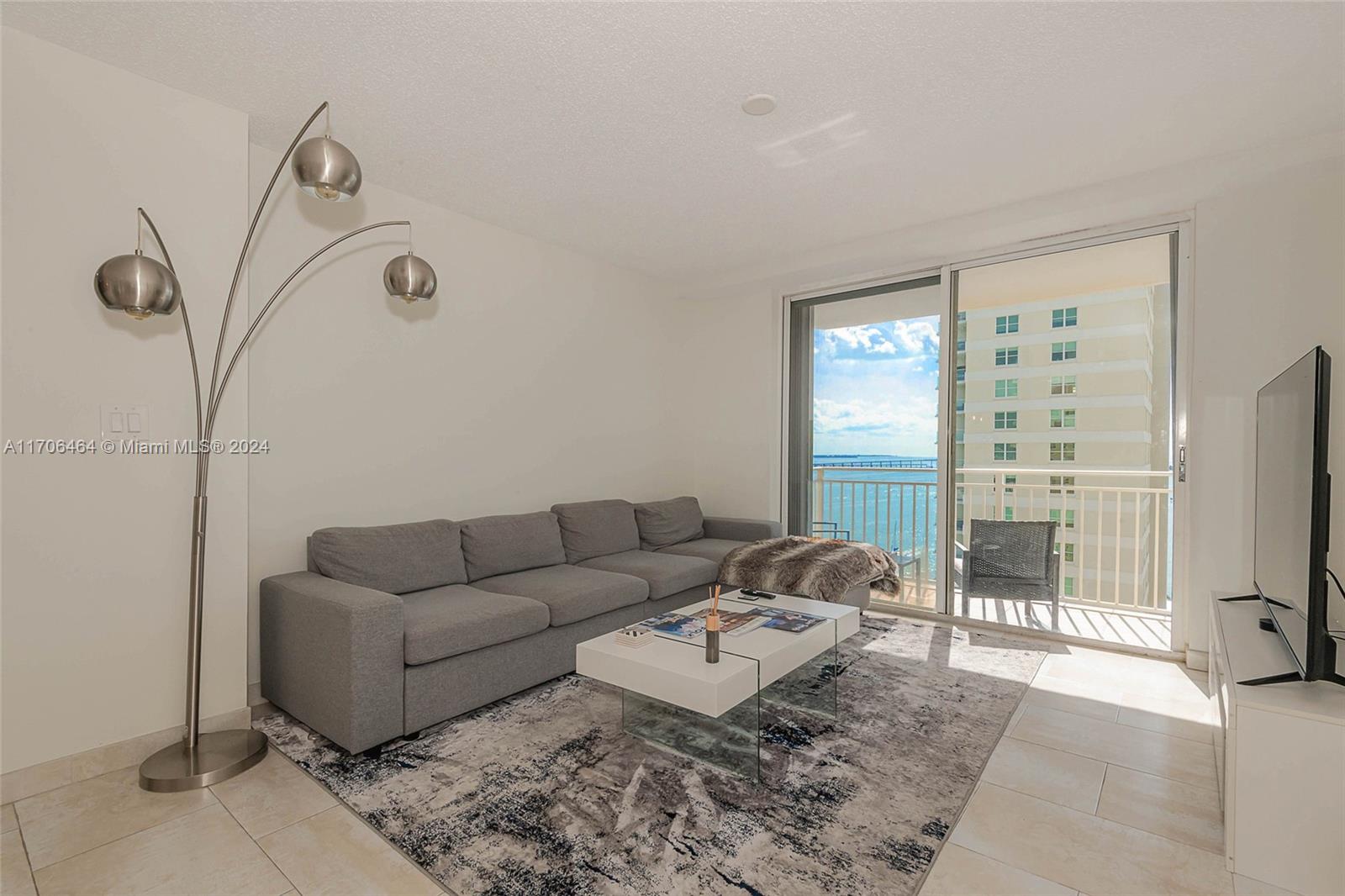 770 Claughton Island Dr #1914, Miami FL 33131