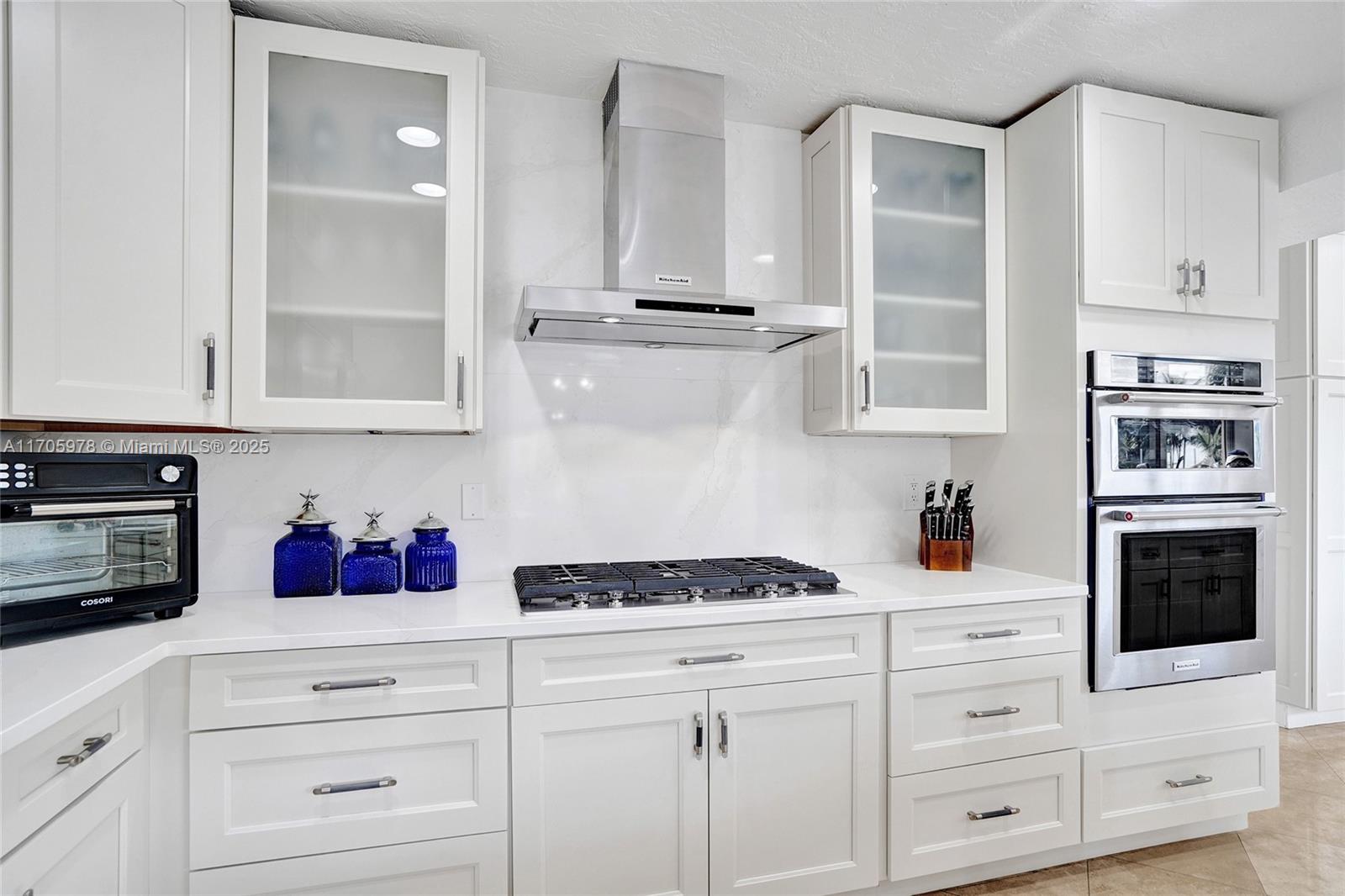 1960 NE 118th Rd, North Miami FL 33181