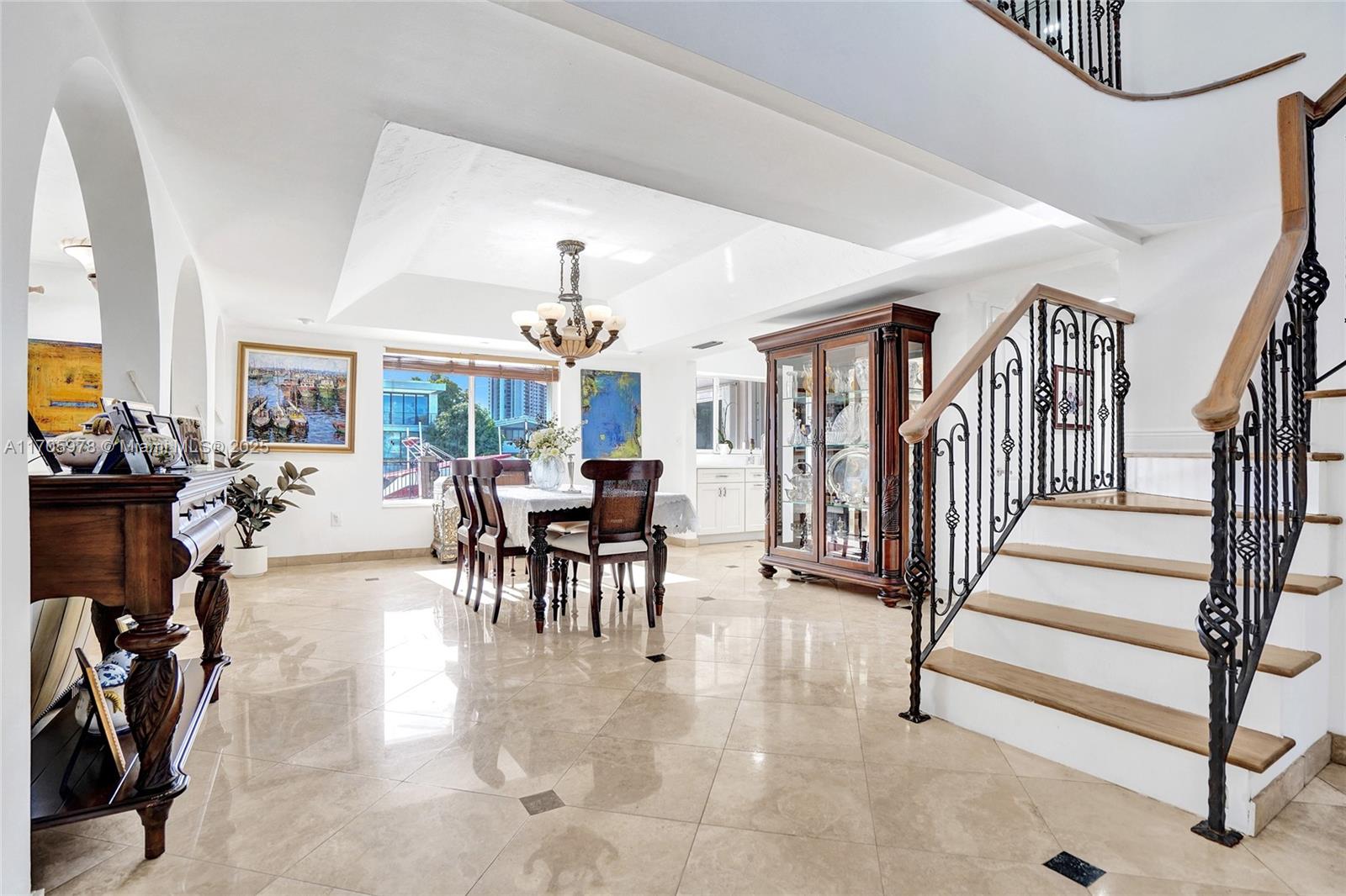 1960 NE 118th Rd, North Miami FL 33181