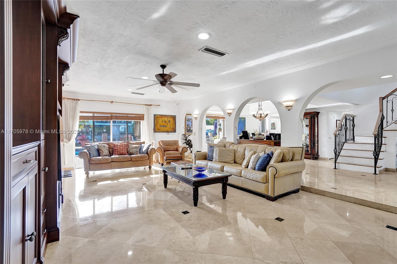 1960 NE 118th Rd, North Miami FL 33181