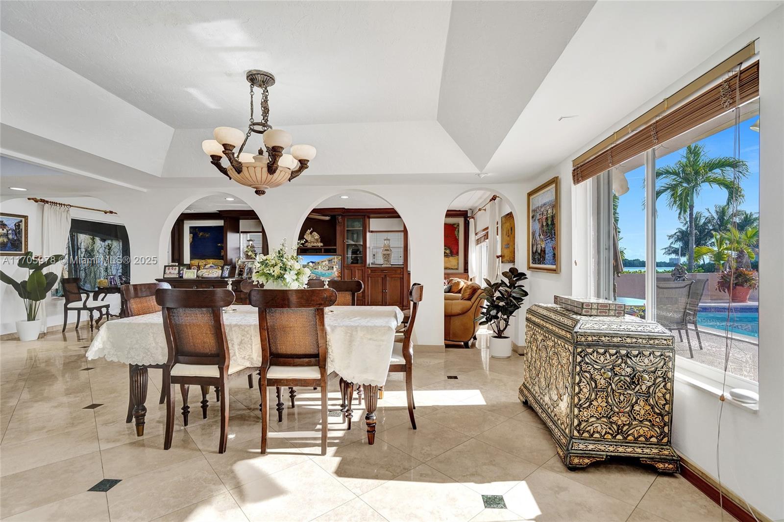 1960 NE 118th Rd, North Miami FL 33181