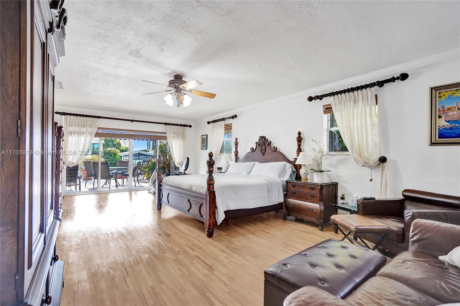 1960 NE 118th Rd, North Miami FL 33181