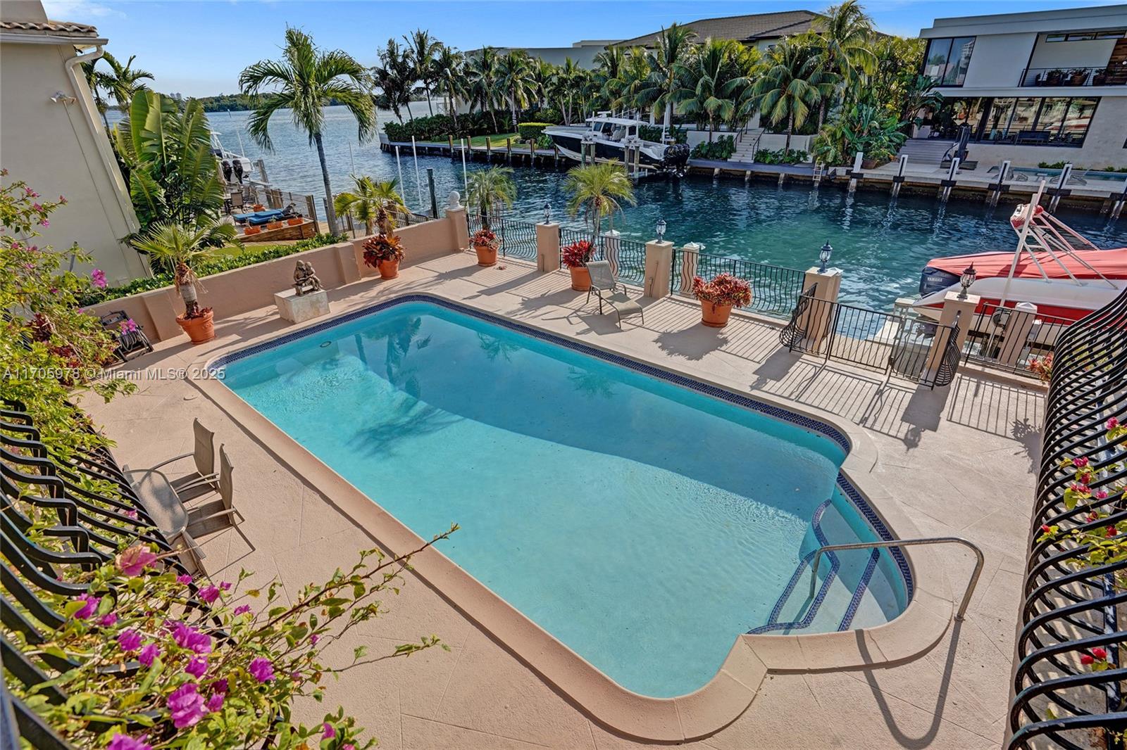 1960 NE 118th Rd, North Miami FL 33181