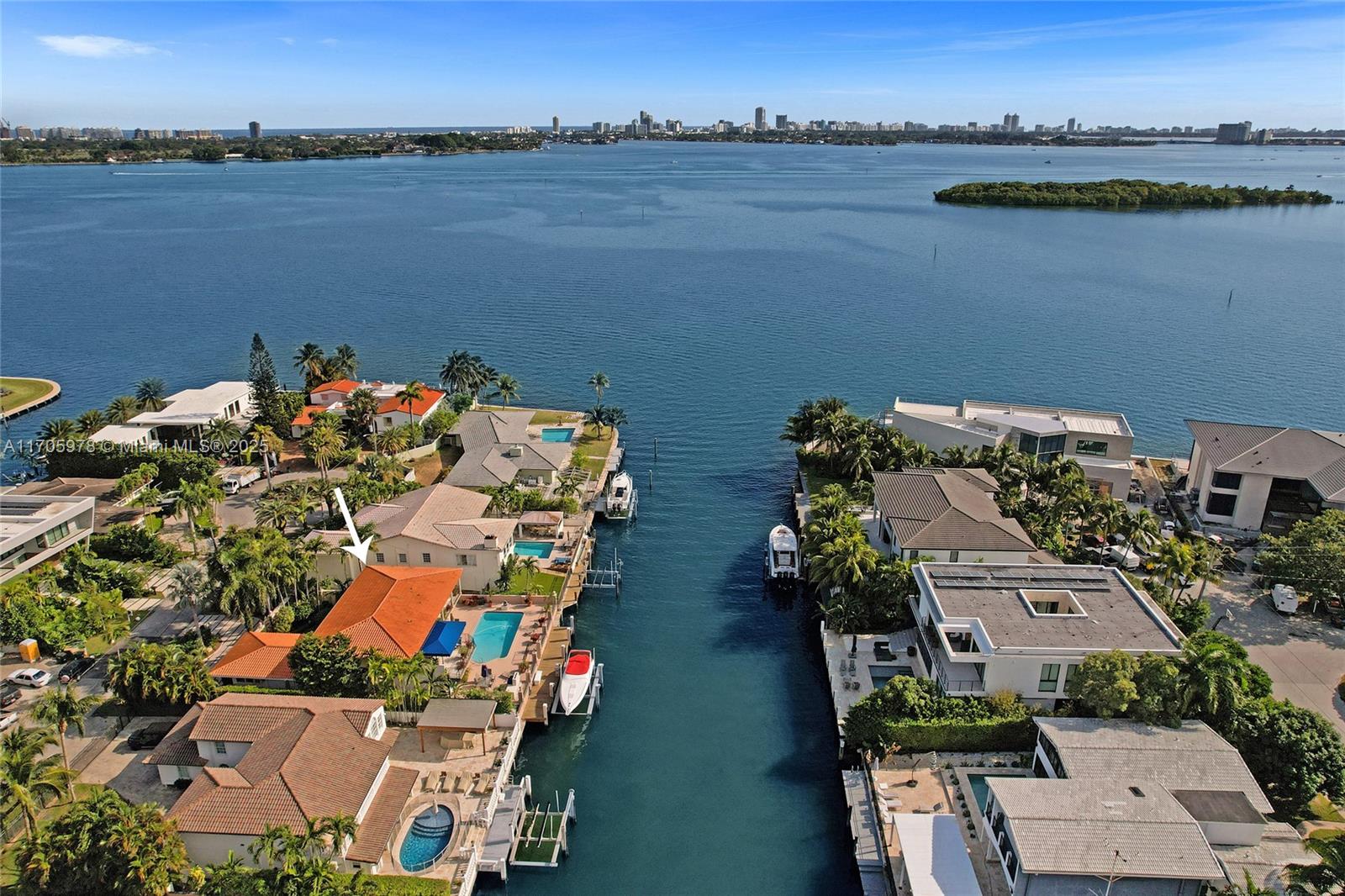 1960 NE 118th Rd, North Miami FL 33181