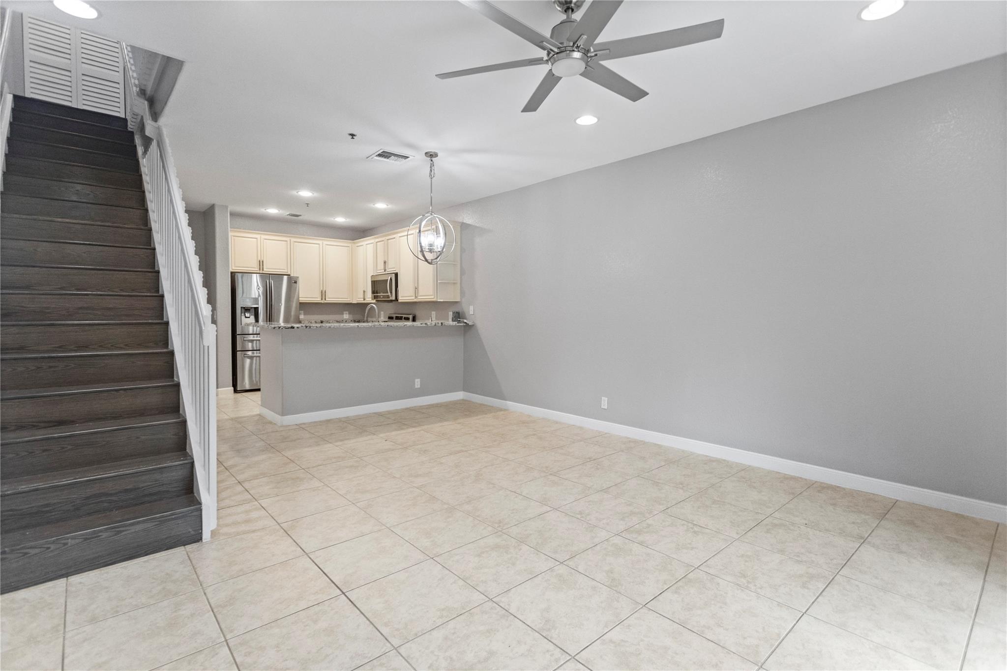 Homes for sale in Davie, FL | 7440 Willow Grove Pl, Davie, FL 33314 | MLS# F10475769