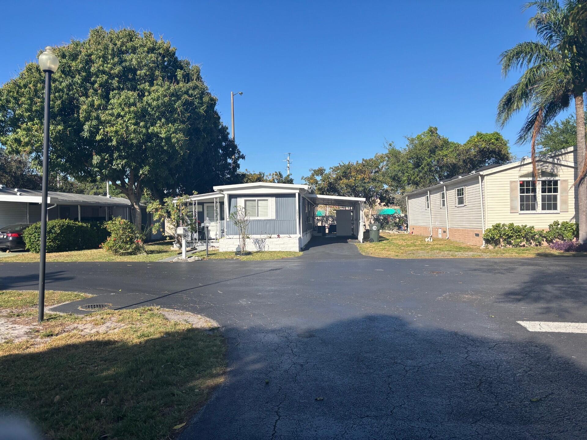 Homes for sale in Coconut Creek, FL | 6931 Nw 45th, Coconut Creek, FL 33073 | MLS# R11044203