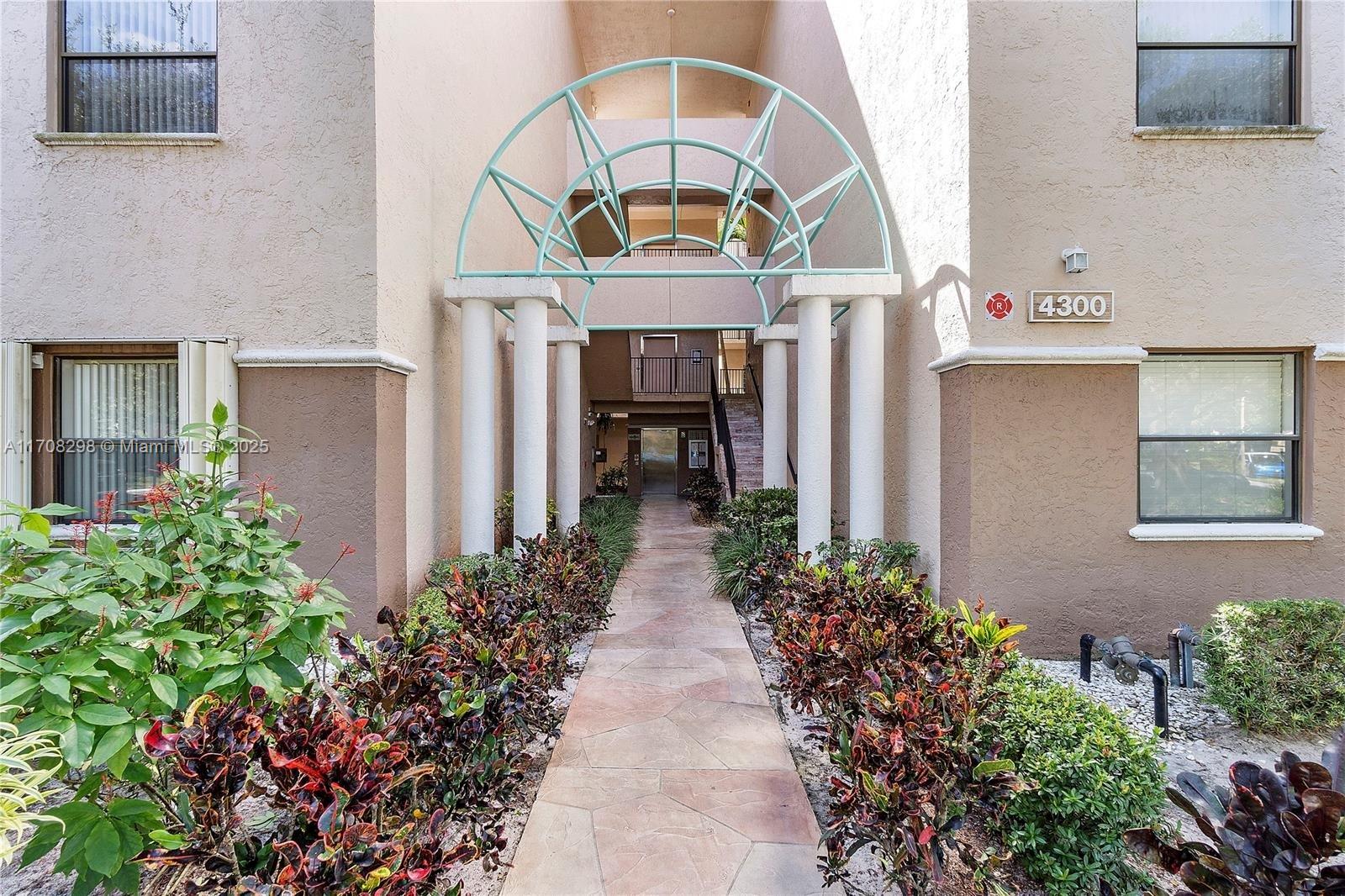 Bayport Village D Condo