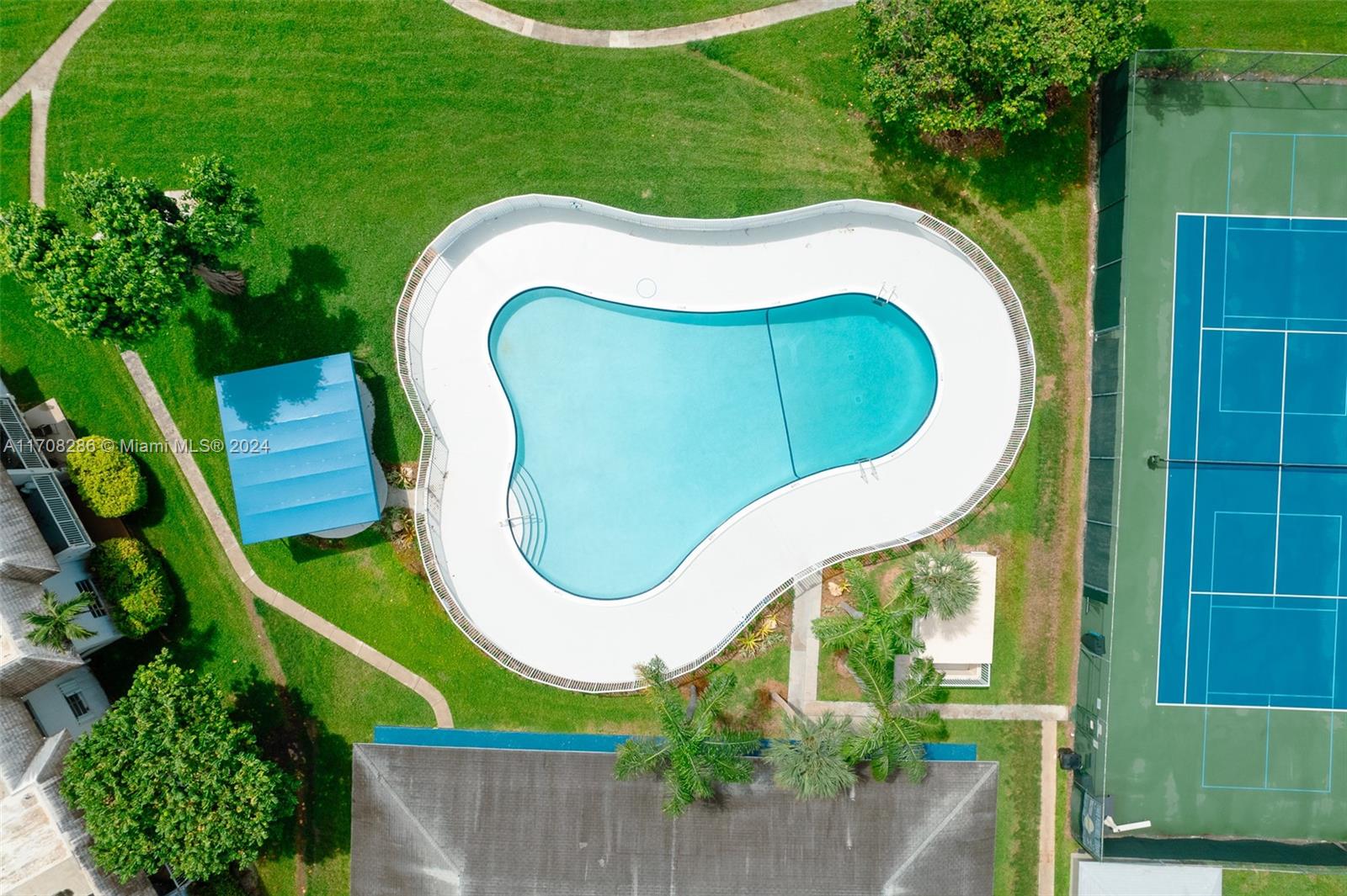 Homes for sale in Miami, FL | 7410 Sw 82Nd St #K406, Miami, FL 33143 | MLS# A11708286