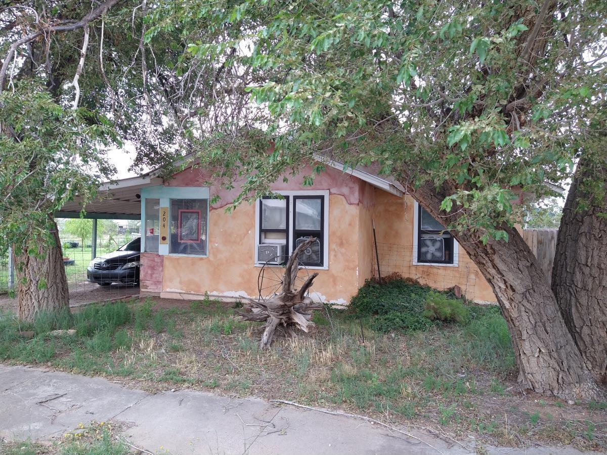 204 S LIMIT Avenue