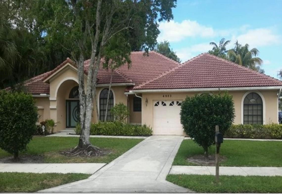 4983 Nw 66th Ave Lauderhill FL 33319 | F10476256