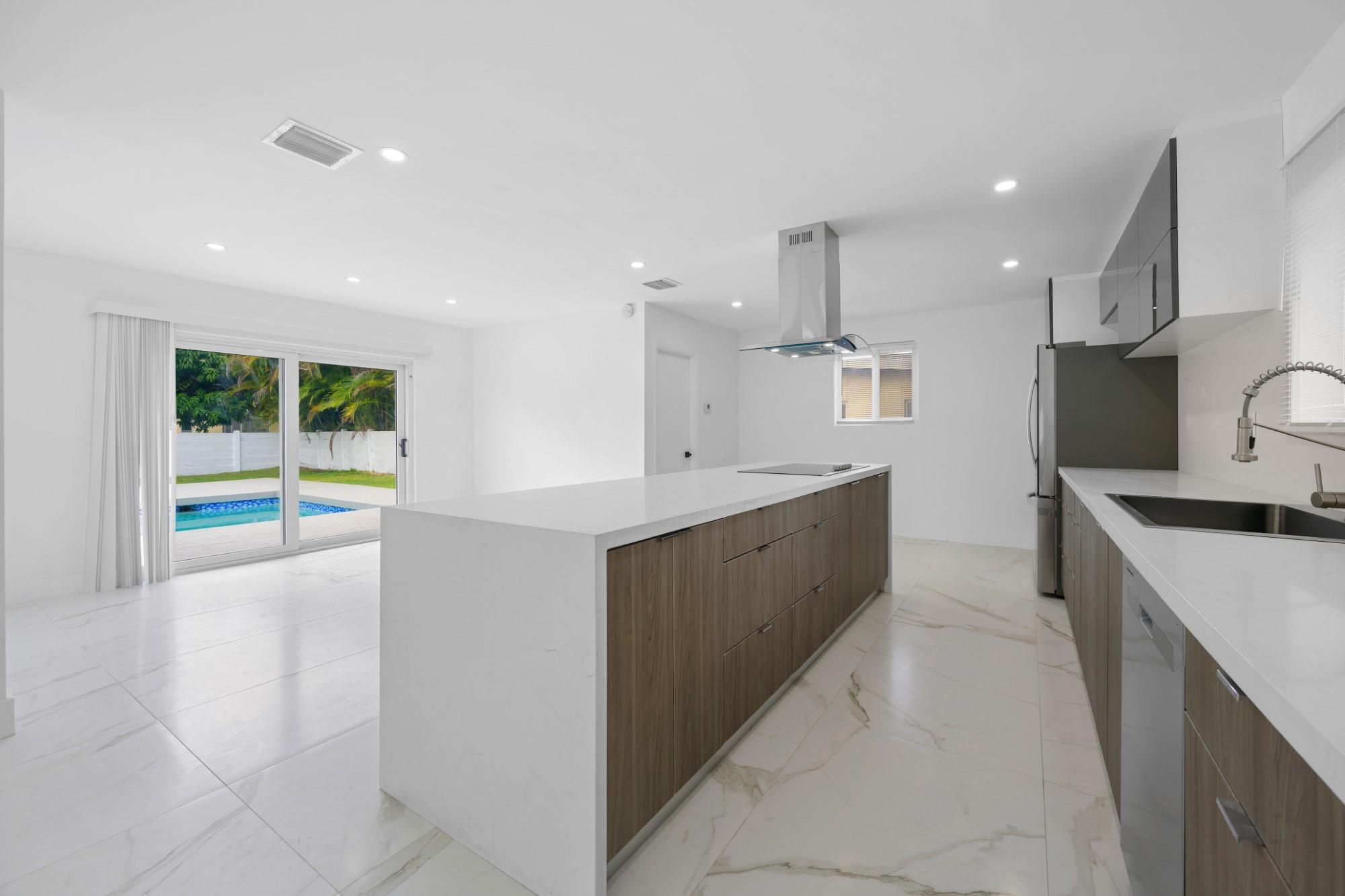 Homes for sale in Miami, FL | 19930 Ne 20th Ct, Miami, FL 33179 | MLS# F10476362