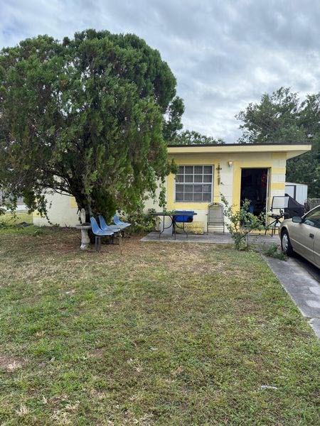 2402 Nw 8th St Pompano Beach FL 33069 | F10476482