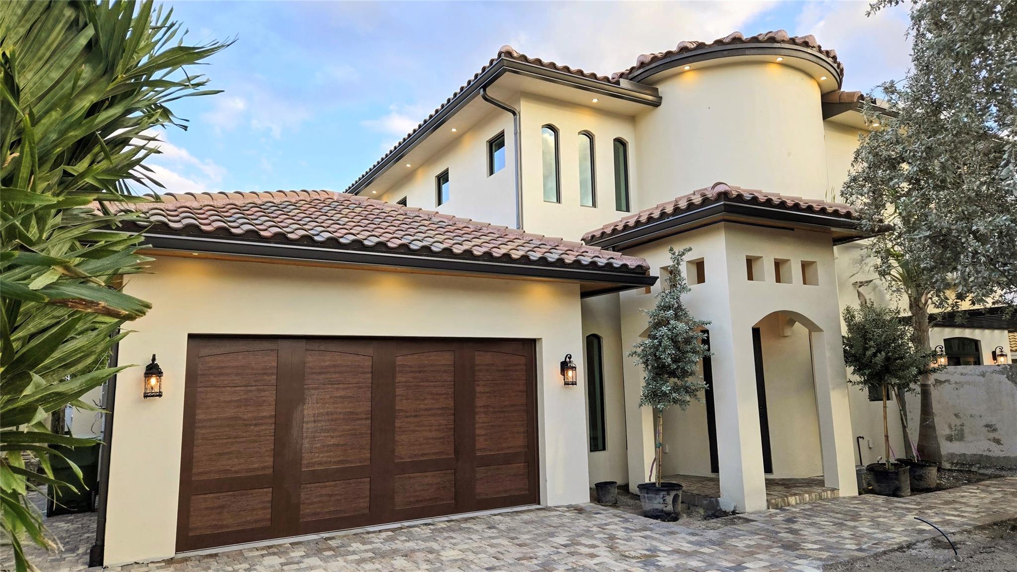 5740 Ne 21st Rd Fort Lauderdale FL 33308 | F10476321