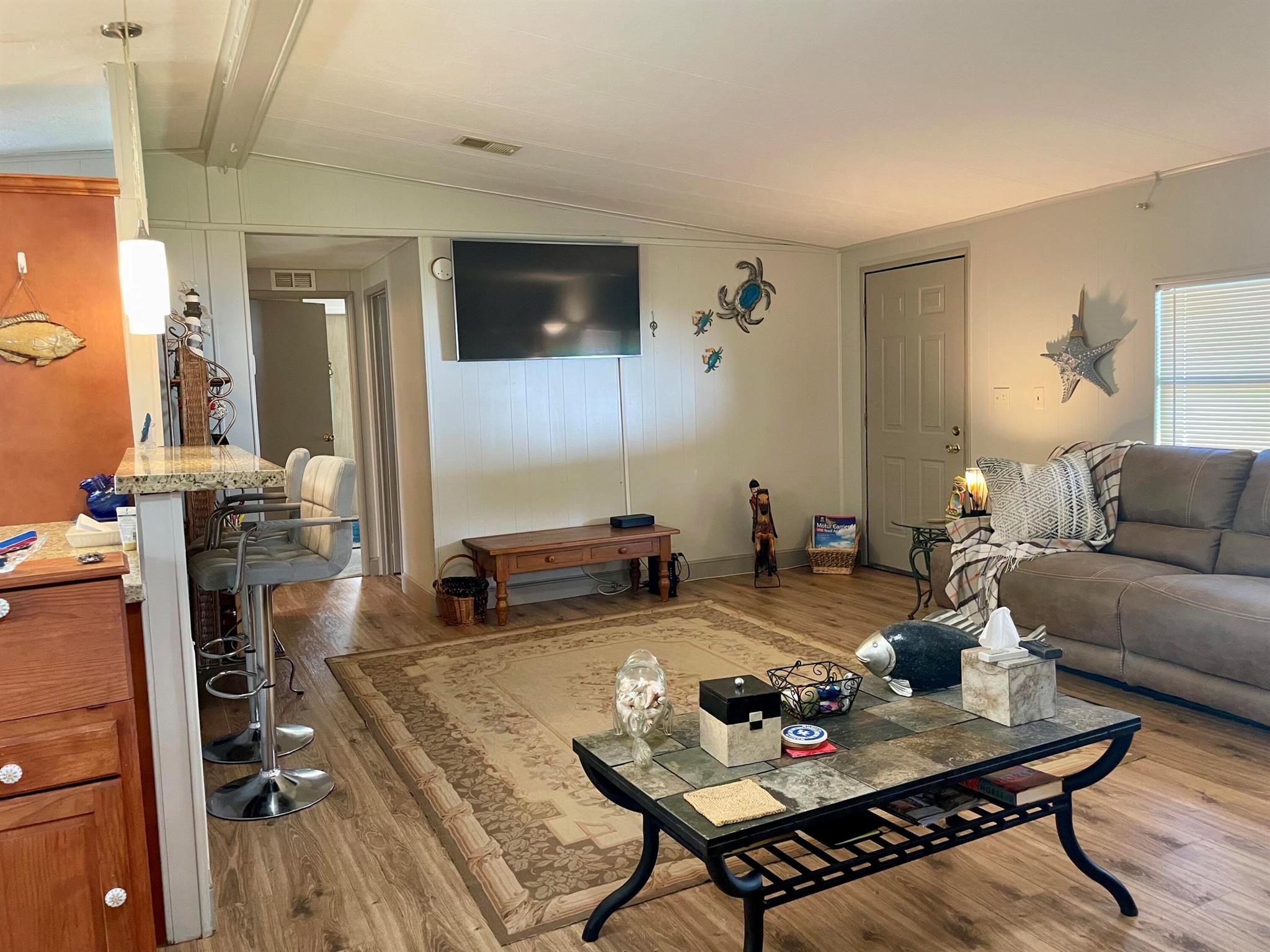 Homes for sale in Hobe Sound, FL | 7747 Se Continental Dr, Hobe Sound, FL 33455 | MLS# R11045665