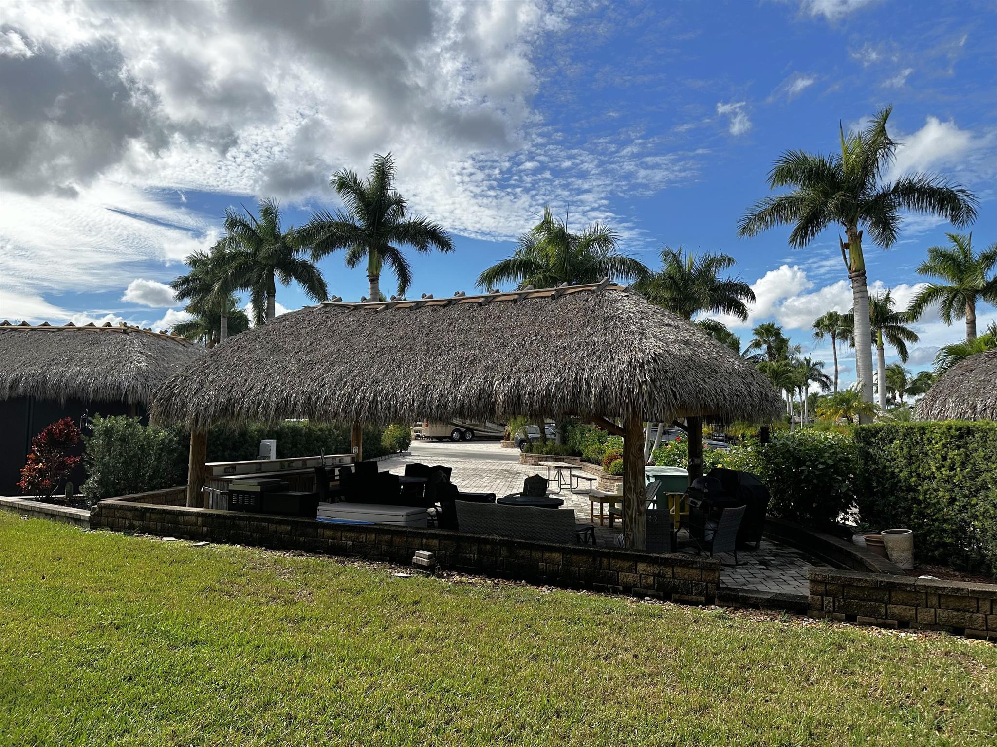 Homes for sale in Port St Lucie, FL | 155 Nw Hazard Way, Port St Lucie, FL 34986 | MLS# R11046311