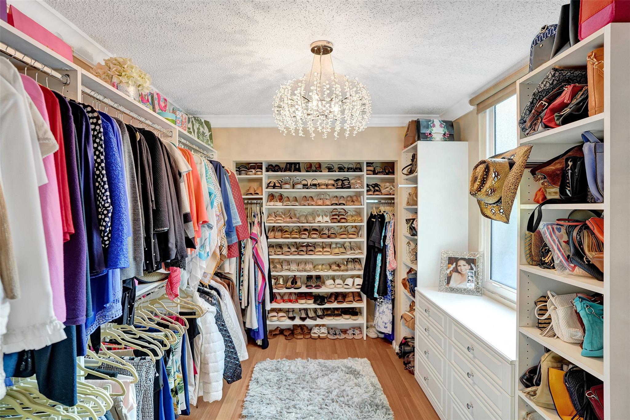 Grand Closet