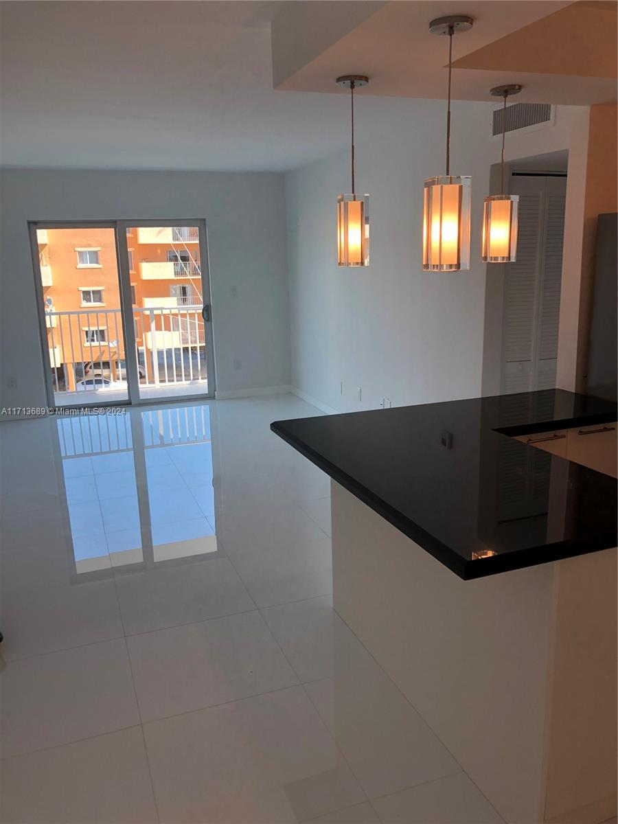 Enclave Shores Condo