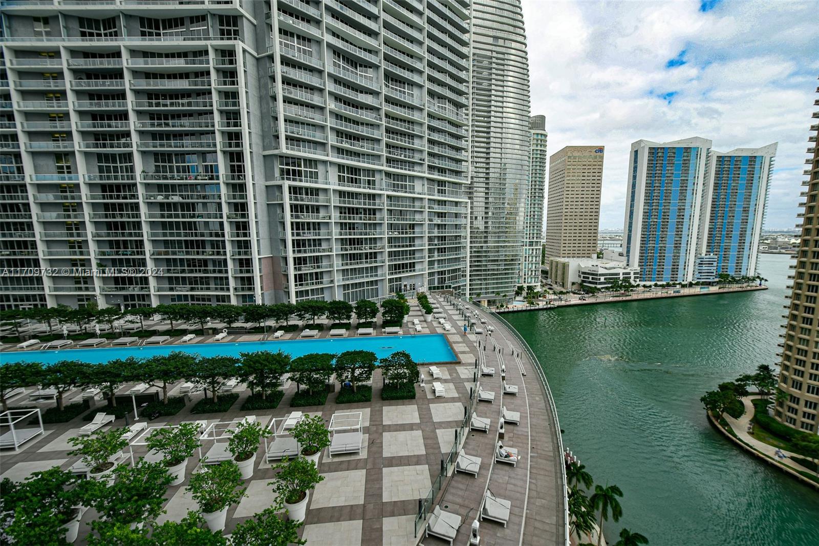 Condo for Rent in Miami, FL